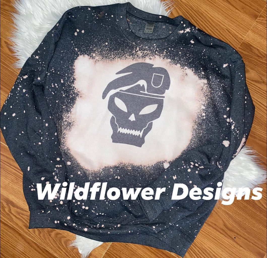 CUSTOM LOGO SWEATSHIRT